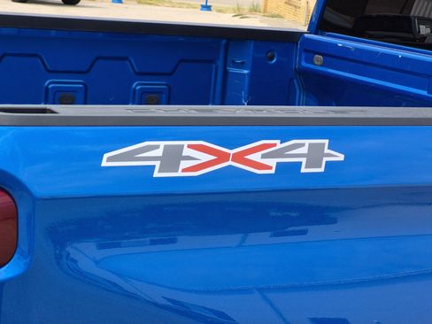 Used 2022 Chevrolet Silverado 1500 RST AWD/4WD image 8