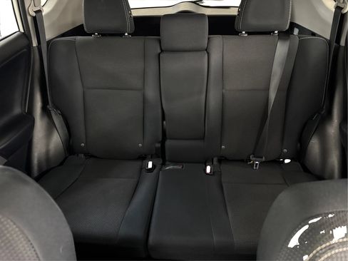 Used 2018 Toyota RAV4 XLE w/ Plus Extra Value Package FWD image 20
