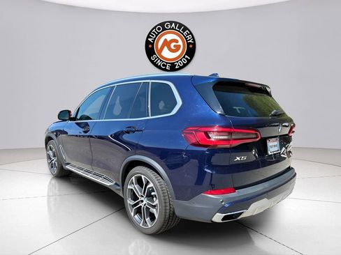 Used 2019 BMW X5 xDrive40i w/ Premium Package 2 image 5