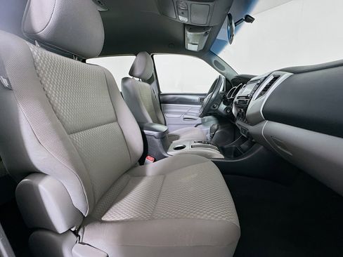 Used 2015 Toyota Tacoma 4x4 Double Cab image 29