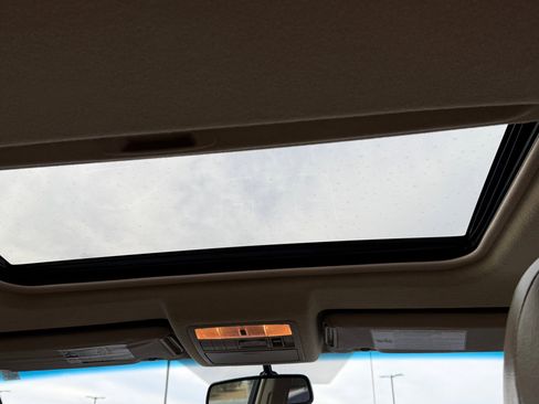 Used 2013 Toyota Highlander Limited image 20