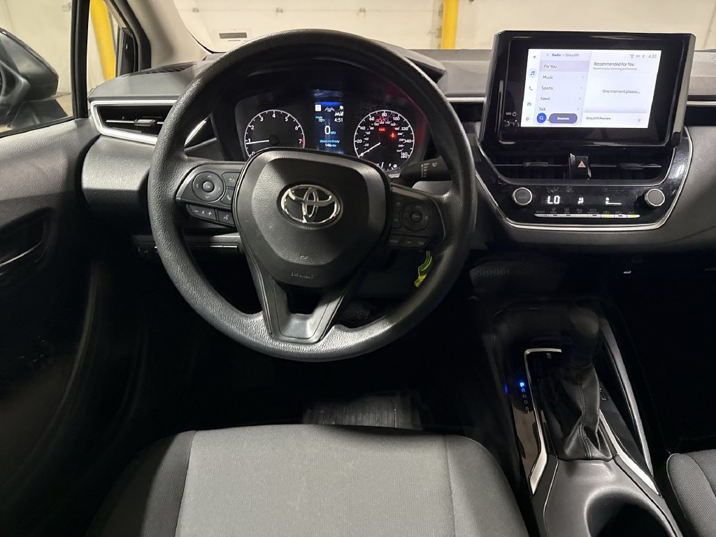 Used 2025 Toyota Corolla LE FWD image 11