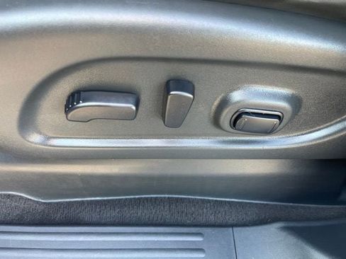 Used 2020 Nissan Titan PRO-4X AWD/4WD image 13