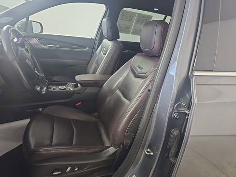 Used 2020 Cadillac XT6 Premium Luxury image 16