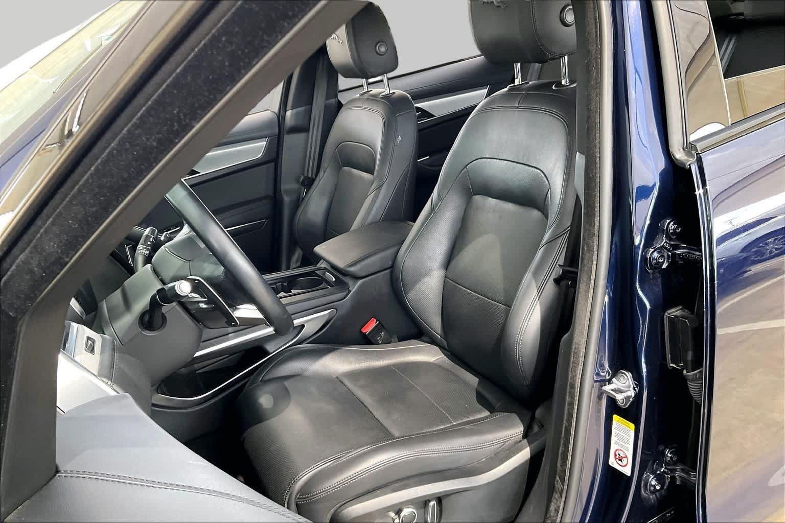 Used 2022 Jaguar F-PACE S AWD/4WD image 8