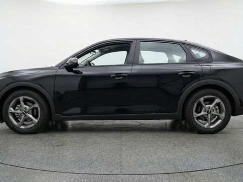 Used 2025 Kia K4 FWD image 5