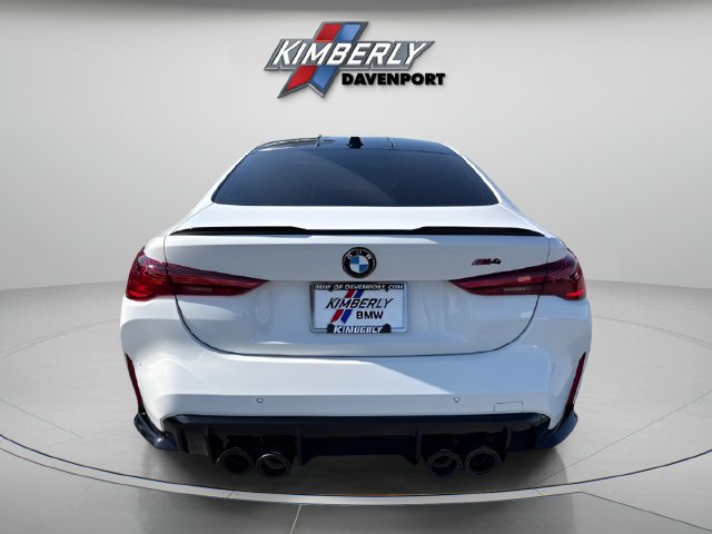 Used 2027 BMW M4 Coupe RWD image 4
