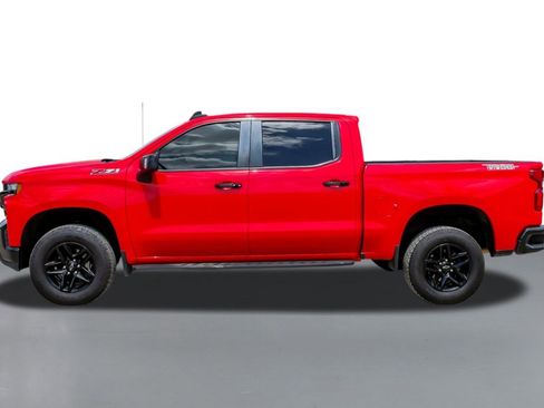 Used 2021 Chevrolet Silverado 1500 LT Trail Boss w/ Convenience Package II image 9