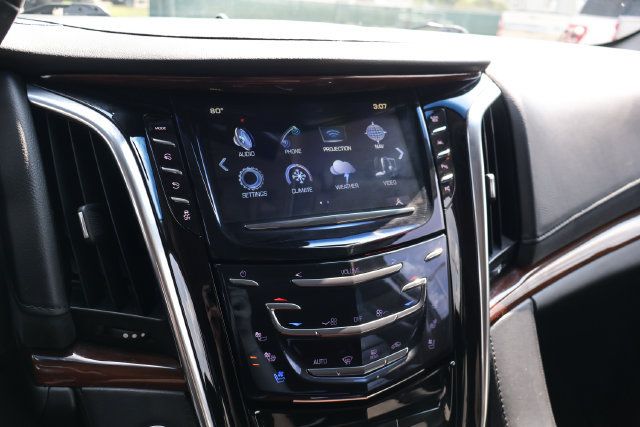 Used 2019 Cadillac Escalade ESV Premium Luxury RWD image 14