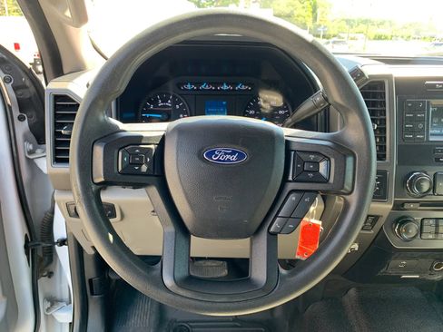 Used 2018 Ford F350 XL w/ Power Equipment Group AWD/4WD image 11