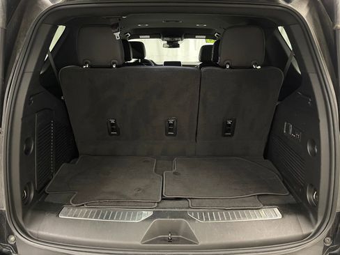 Used 2024 Chevrolet Tahoe Premier image 5