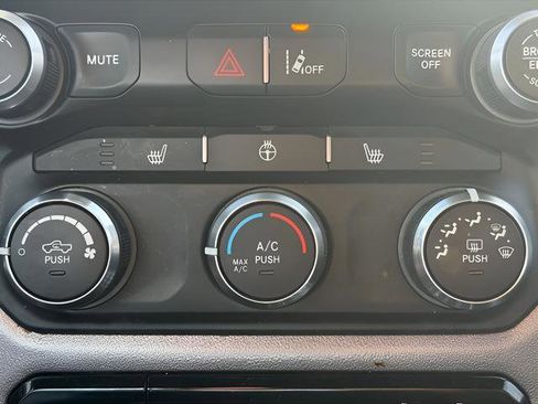 Used 2023 RAM 1500 Big Horn image 21
