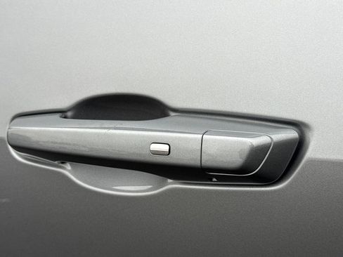 New 2026 GMC Acadia Elevation image 15