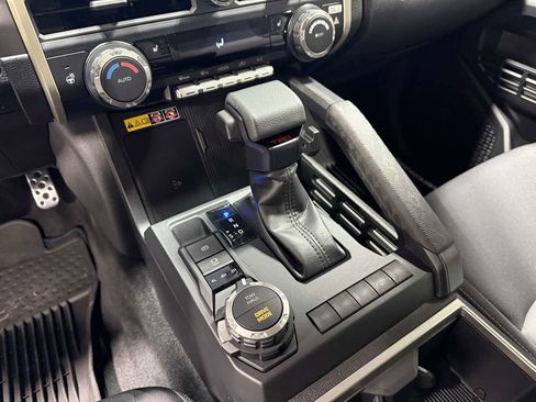 Used 2025 Toyota Tacoma TRD Sport w/ TRD Sport Upgrade Package AWD/4WD image 13