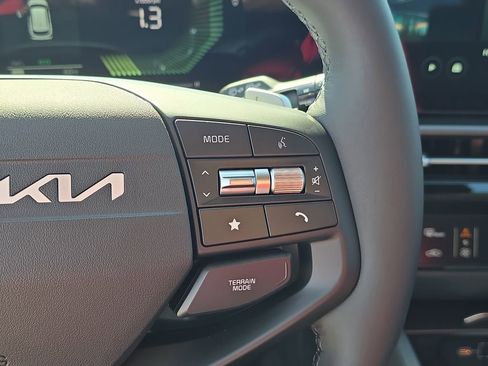 New 2026 Kia Sportage EX image 31