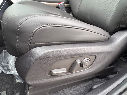 New 2026 Kia Carnival image 25