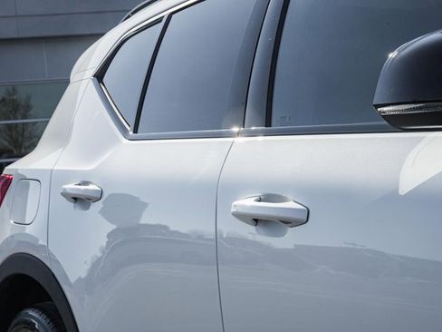 New 2026 Volvo XC40 B5 Plus w/ Protection Package Premier image 17