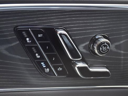 New 2026 Cadillac Lyriq V image 96