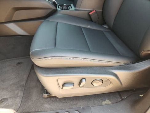 New 2026 Chevrolet Colorado LT w/ LT Convenience Package RWD image 18