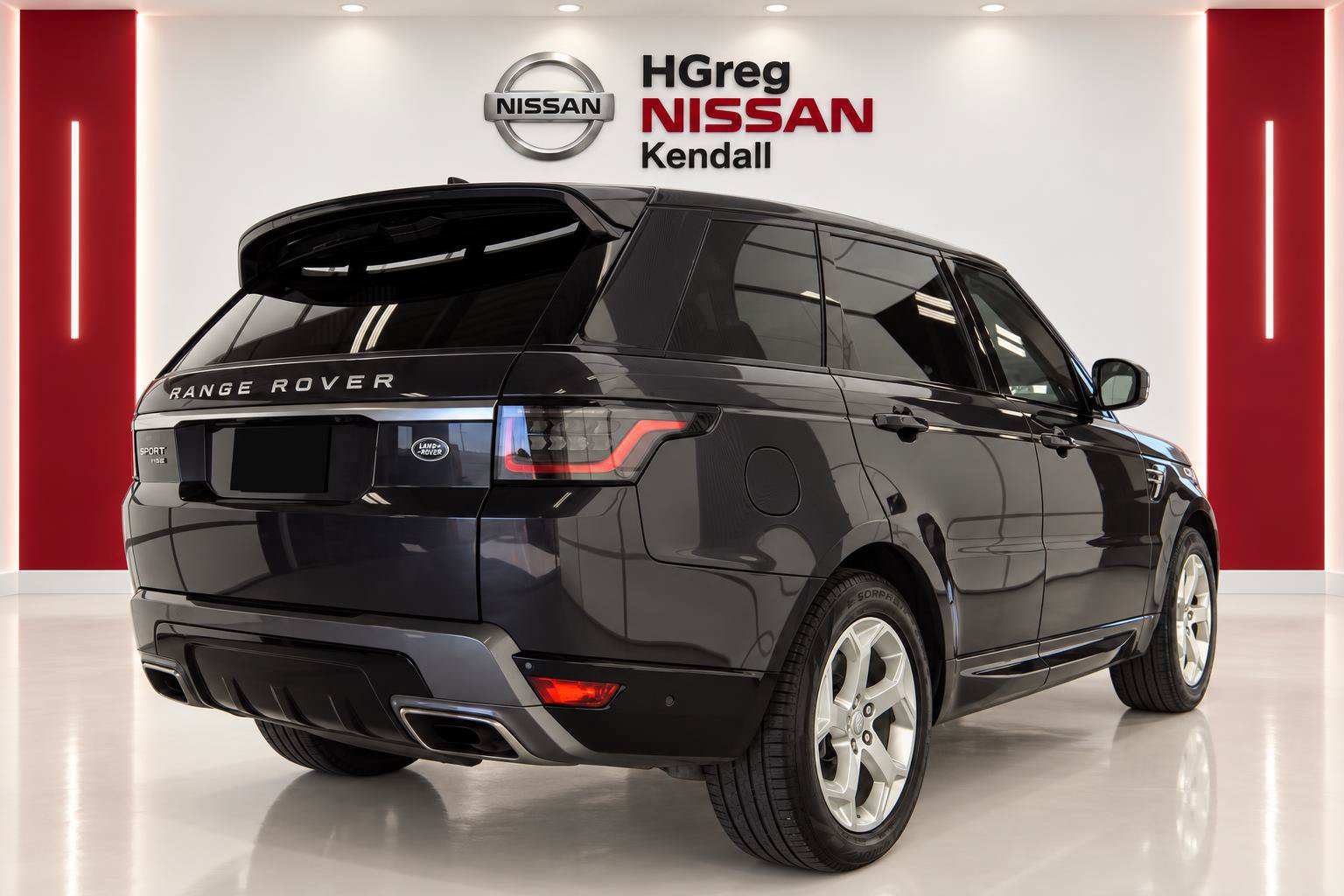 Used 2020 Land Rover Range Rover Sport HSE AWD/4WD image 4