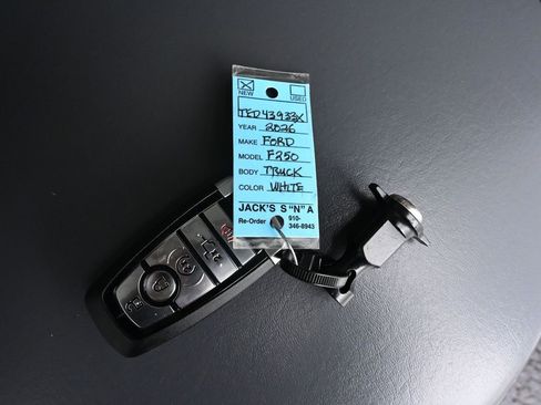 New 2026 Ford F250 XLT w/ XLT Premium Package image 20