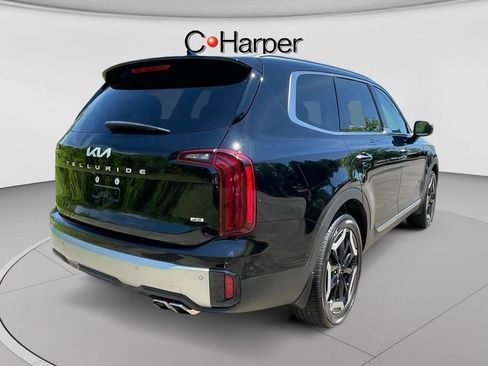 Certified 2023 Kia Telluride S w/ S Sunroof Package AWD/4WD image 3