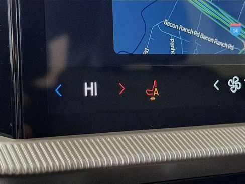 New 2025 Ford Explorer Active image 21