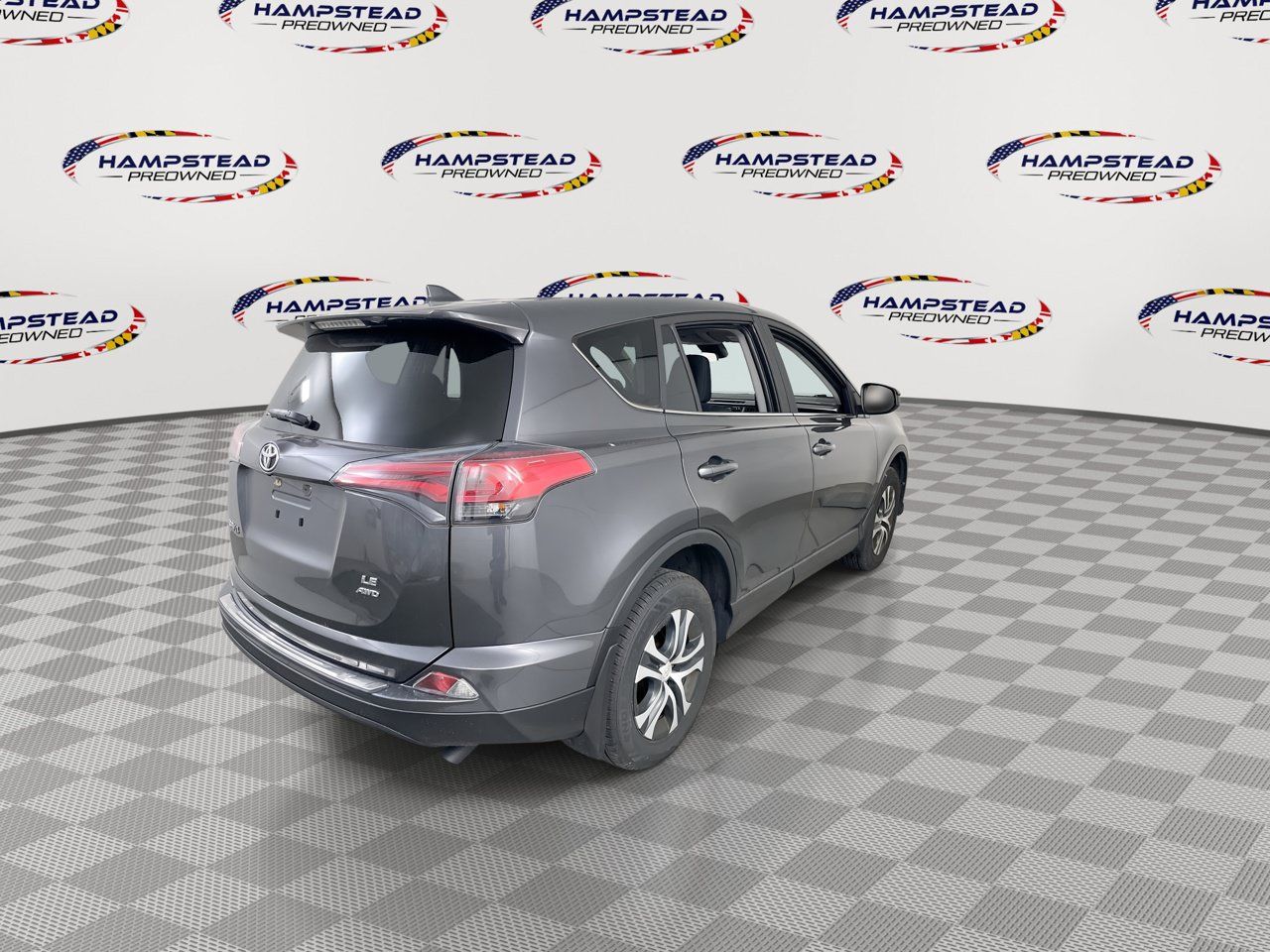 Used 2018 Toyota RAV4 LE w/ All Weather Liner Package AWD/4WD image 8