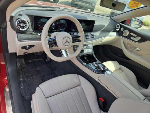 Used 2021 Mercedes-Benz E 450 4MATIC Cabriolet image 6