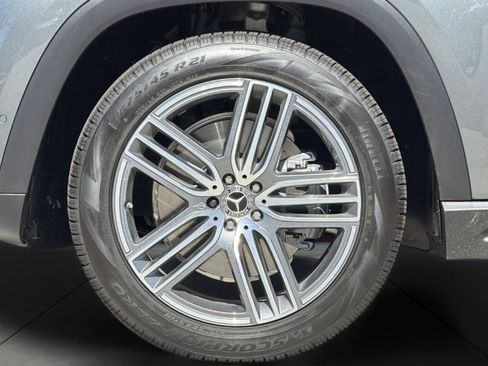 New 2026 Mercedes-Benz GLS 450 4MATIC image 27