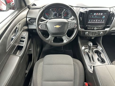 Used 2019 Chevrolet Traverse LT image 17