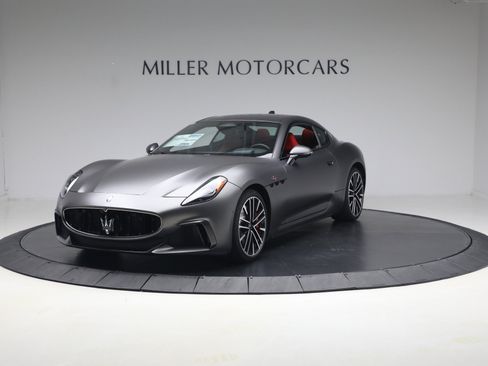 New 2026 Maserati GranTurismo Trofeo AWD/4WD image 2