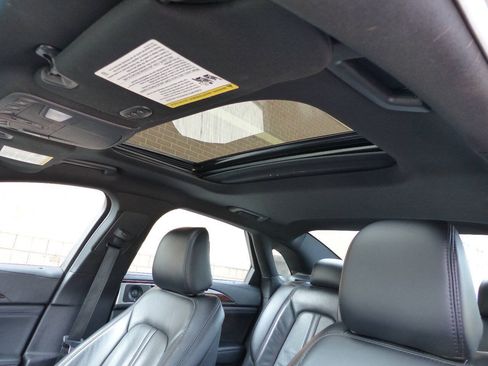 Used 2020 Lincoln MKZ Reserve w/ Monochromatic Package AWD/4WD image 39
