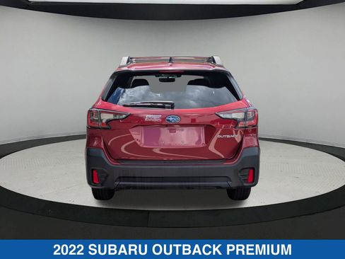 Certified 2022 Subaru Outback Premium image 5