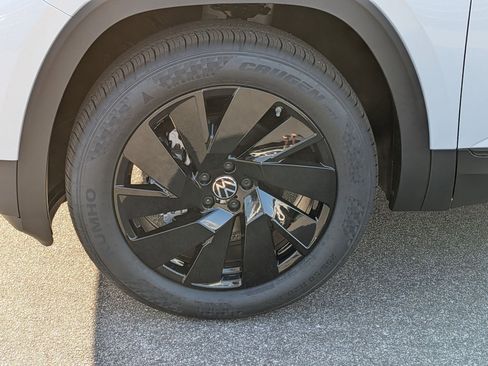 New 2026 Volkswagen Atlas SE AWD/4WD image 10