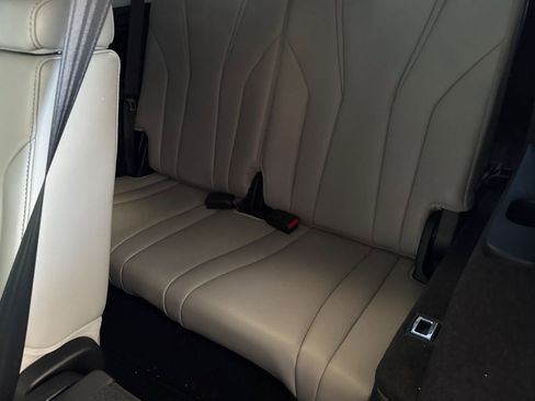 Used 2023 Acura MDX FWD w/ Technology Package image 18