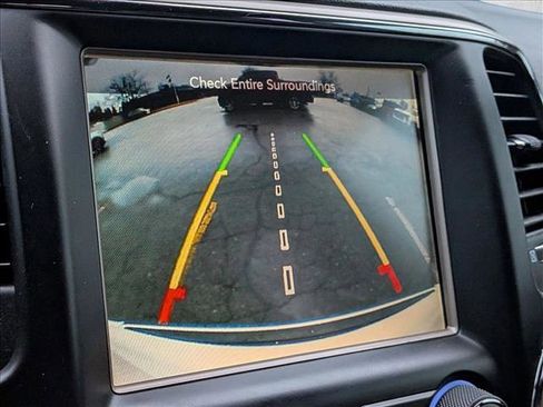 Used 2016 Jeep Grand Cherokee Overland image 15