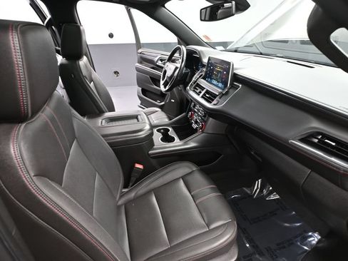 Used 2023 Chevrolet Suburban RST AWD/4WD image 48