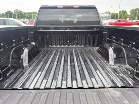 Certified 2023 Chevrolet Silverado 1500 LT AWD/4WD image 9