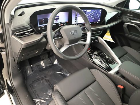 New 2026 Audi Q5 Premium Plus AWD/4WD image 15