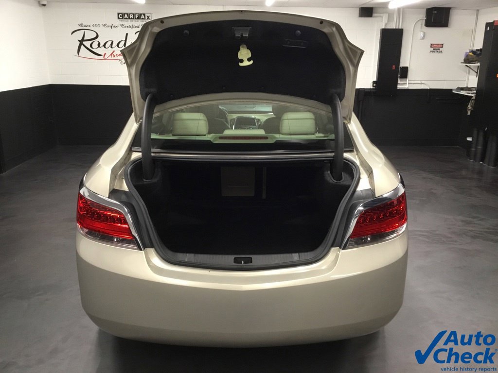 Used 2010 Buick LaCrosse CXL FWD image 12