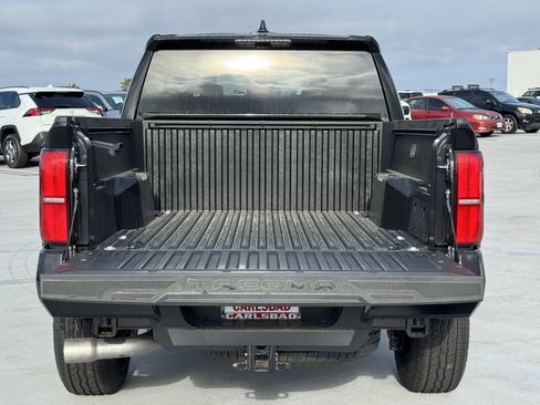 New 2025 Toyota Tacoma TRD Off-Road image 9