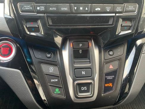 Used 2023 Honda Odyssey Touring image 18