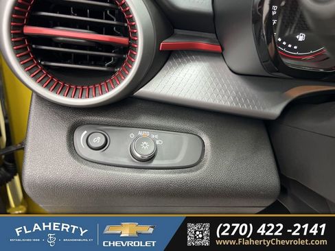 Used 2024 Chevrolet Trax RS image 22