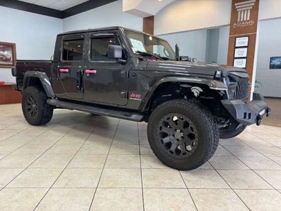 Used 2021 Jeep Gladiator Overland w/ Popular Equipment Package