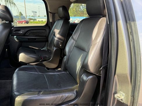 Used 2012 GMC Yukon XL Denali AWD/4WD image 15