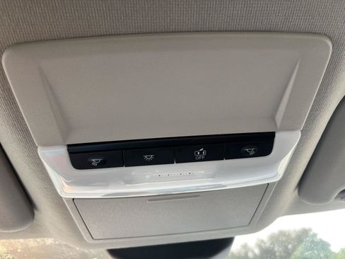 Used 2024 Nissan Sentra SV FWD image 26