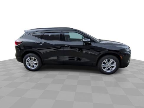 Used 2021 Chevrolet Blazer LT image 9
