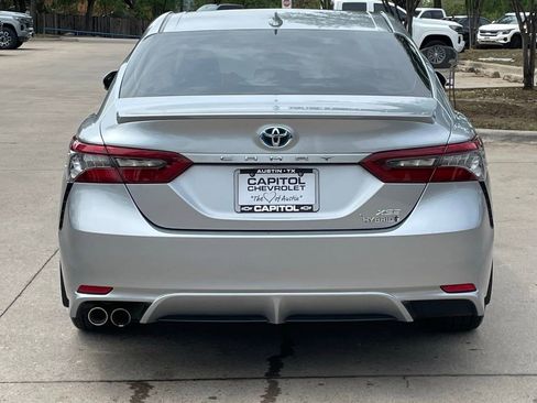 Used 2022 Toyota Camry XSE w/ Cold Weather Package FWD image 5