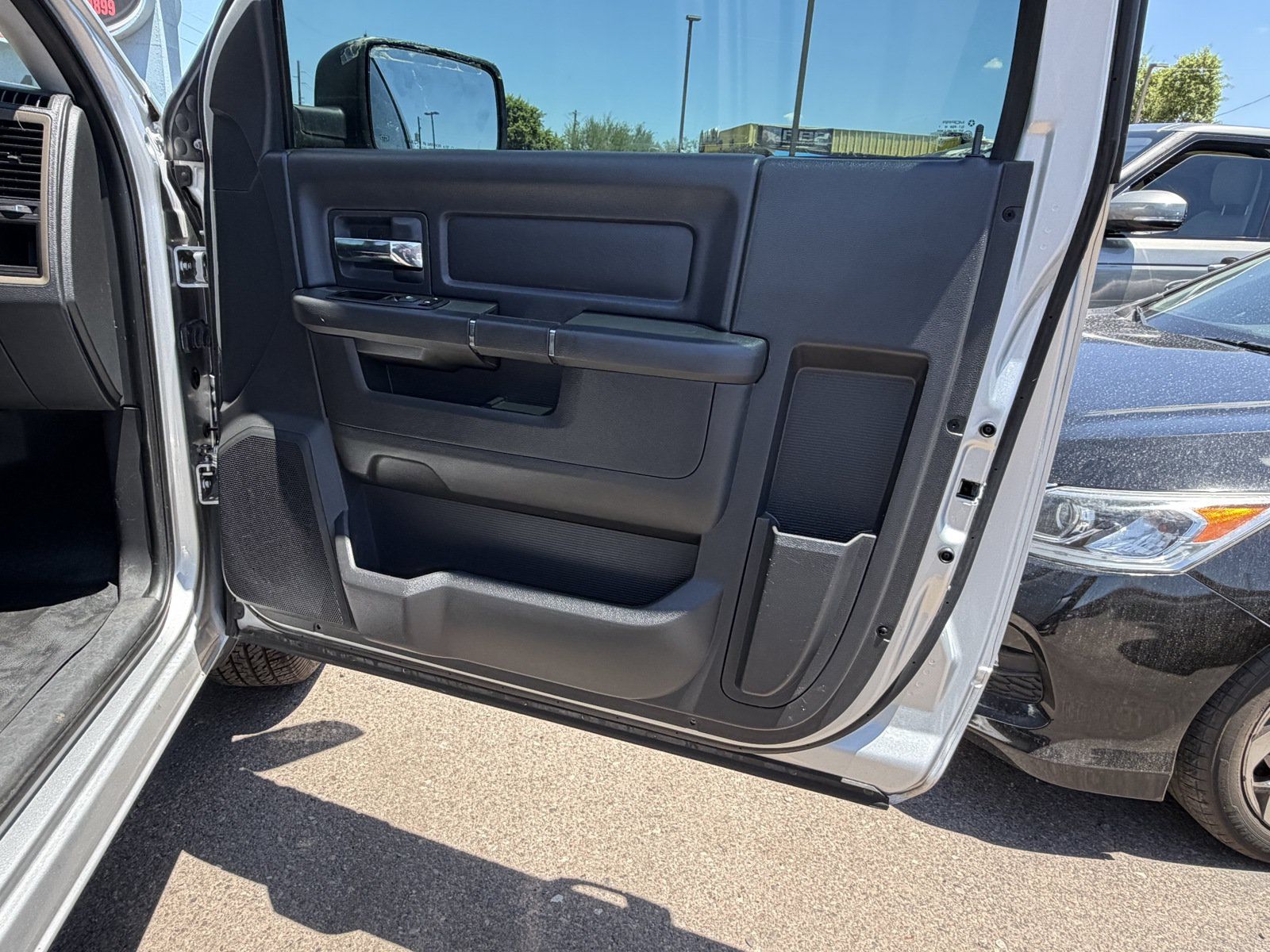 Used 2012 RAM 1500 ST w/ ST Popular Equipment Group RWD image 9